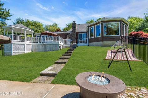 12 Briarhill Road Holmdel NJ 07733