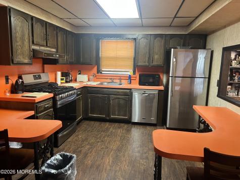 571 Hopping Road Belford NJ 07718