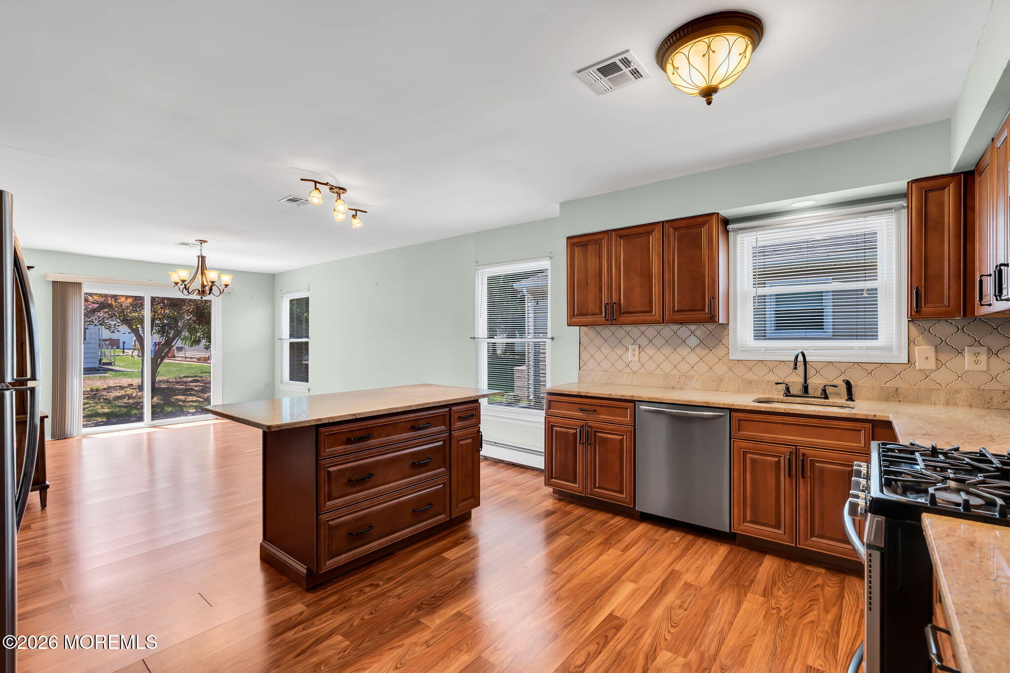 15 Chateux Lane Toms River NJ 08755