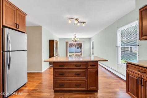15 Chateux Lane Toms River NJ 08755