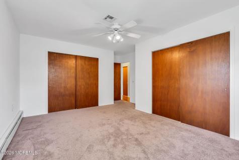 15 Chateux Lane Toms River NJ 08755