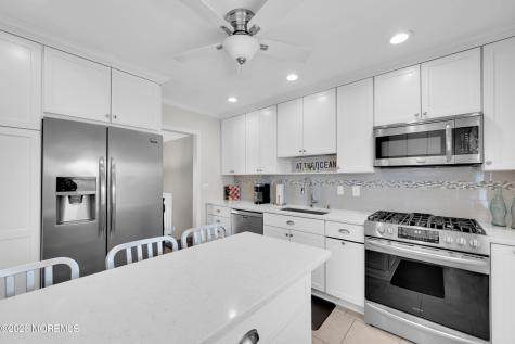 1304 W Magnolia Avenue Sea Girt NJ 08750