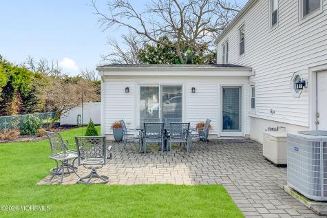1304 W Magnolia Avenue Sea Girt NJ 08750