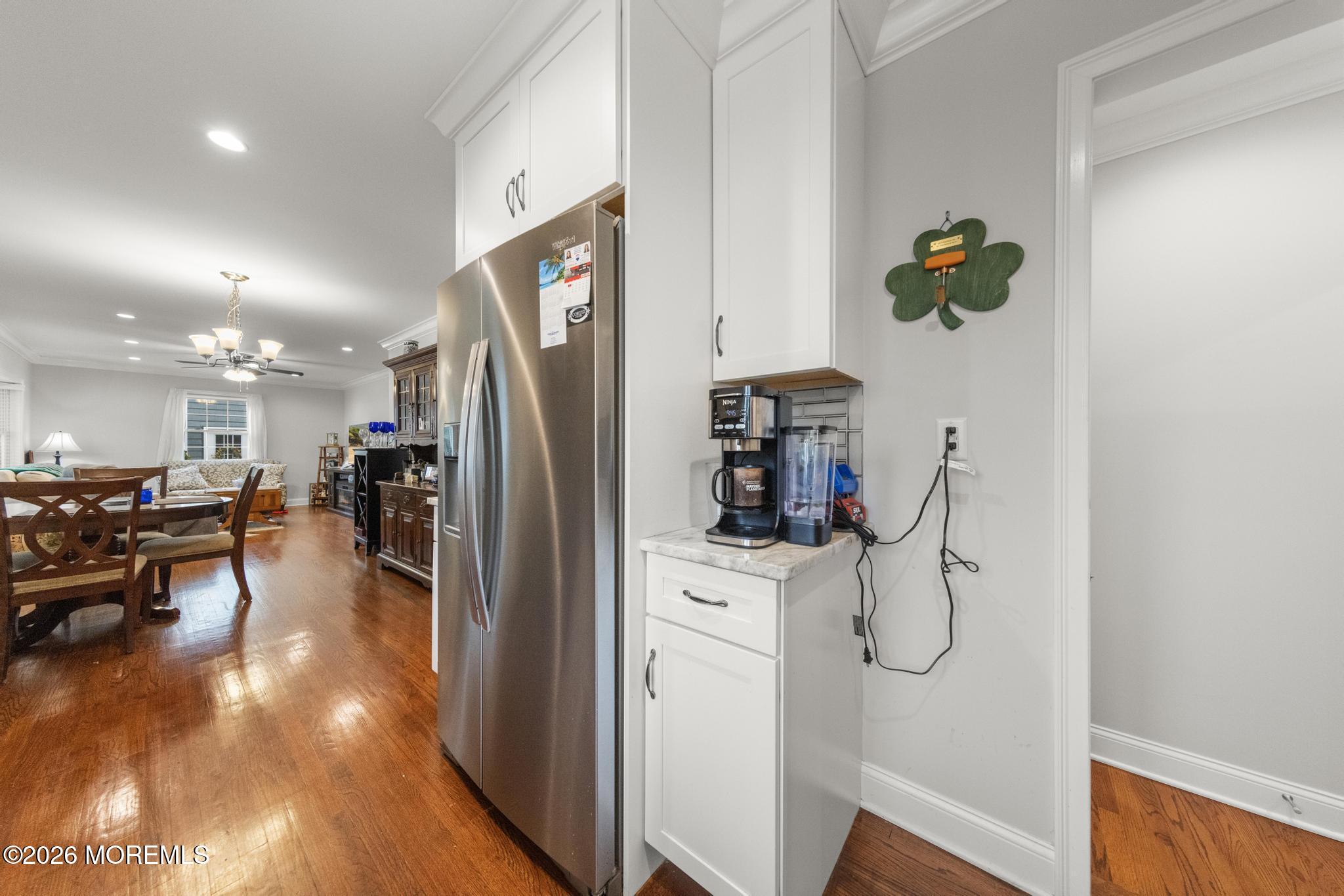 8 Meadowbrook Avenue Eatontown NJ 07724