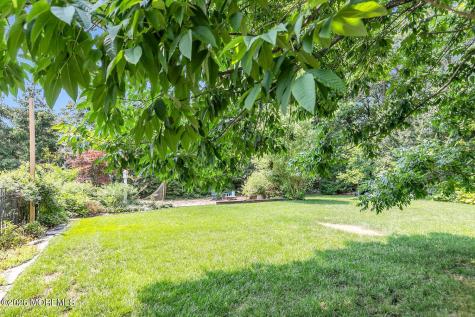 1411 Winesap Drive Manasquan NJ 08736