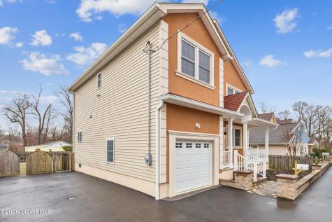 6 5th Street New Egypt NJ 08533