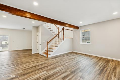 6 5th Street New Egypt NJ 08533