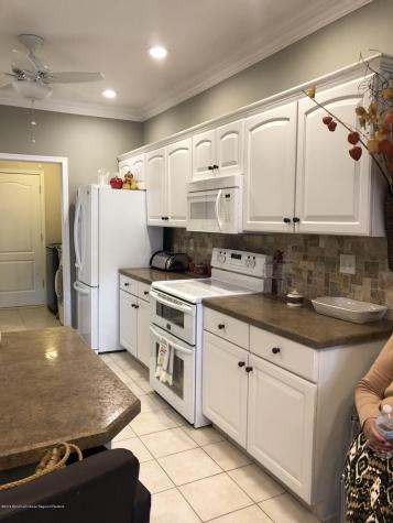 41 Greylawn Drive Lakewood NJ 08701