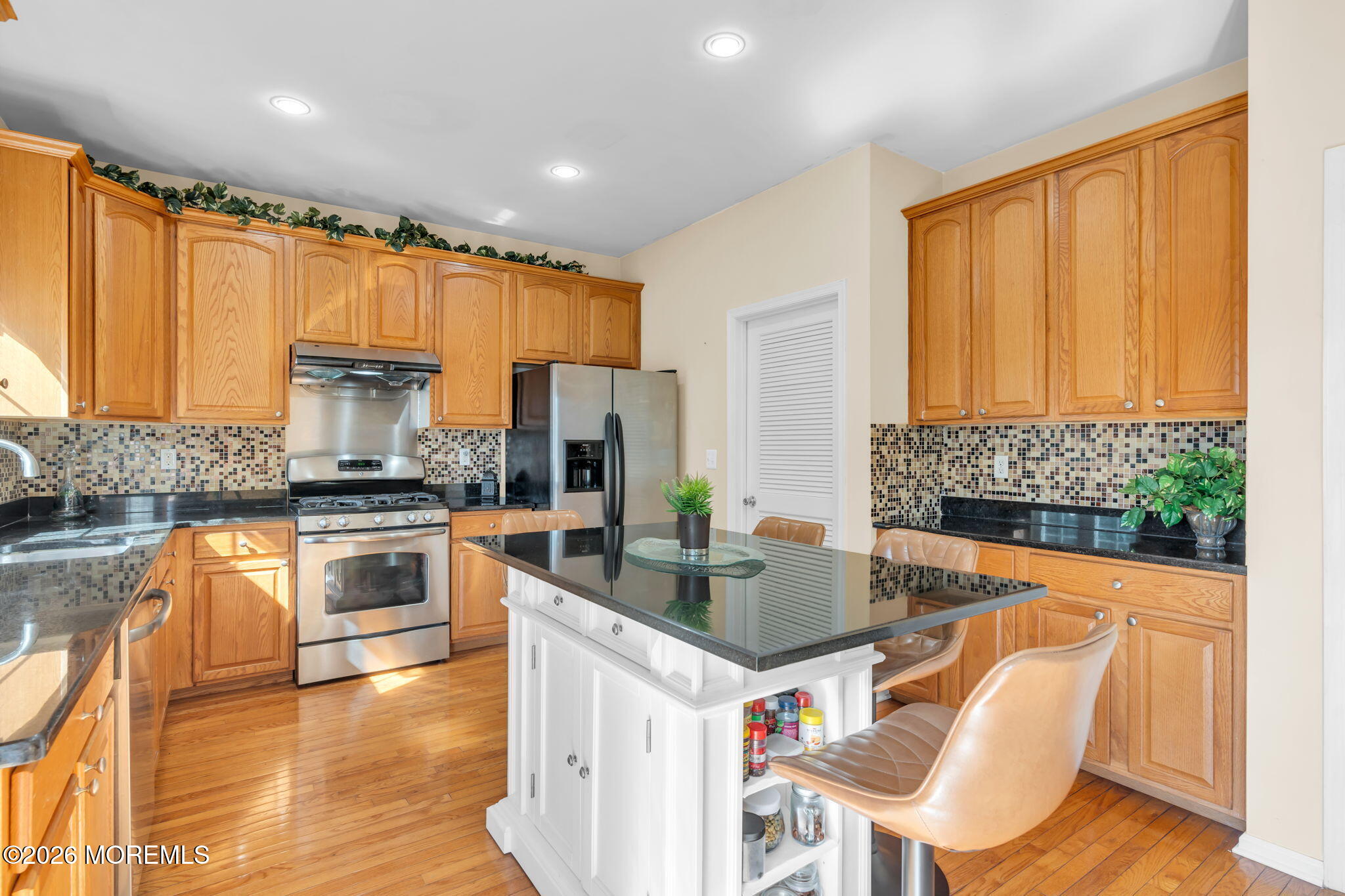 34 Biondi Avenue Cliffwood NJ 07721