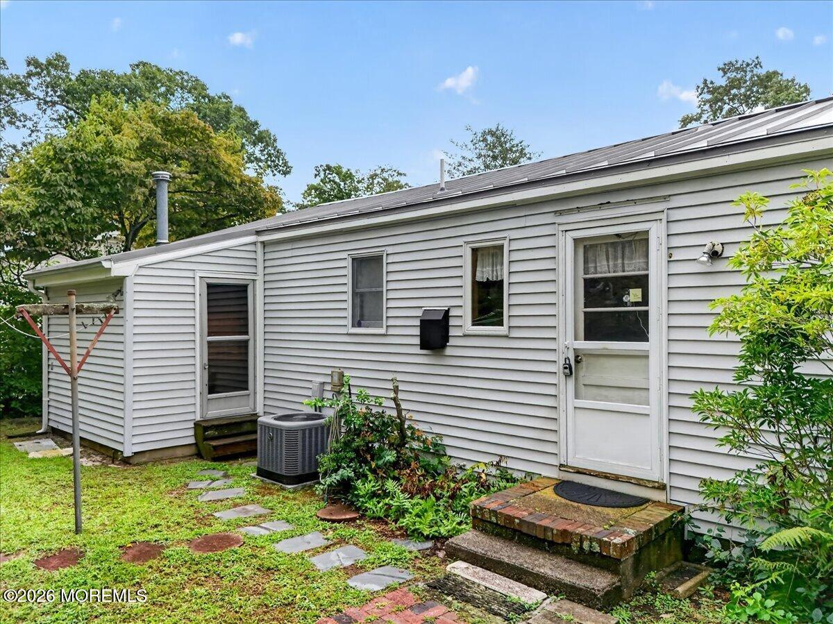 205 2nd Avenue Tuckerton NJ 08087