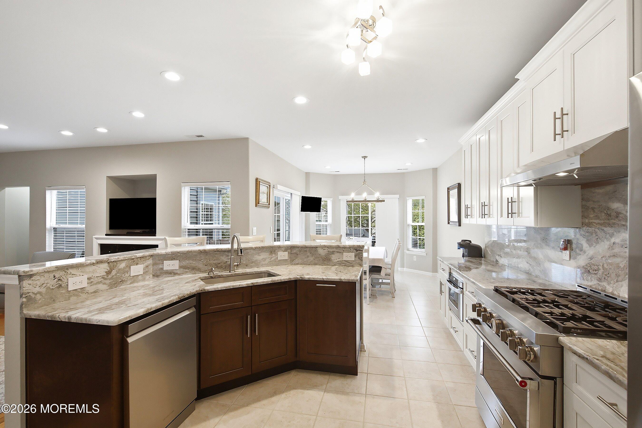 142 Eleanor Road Manchester NJ 08759