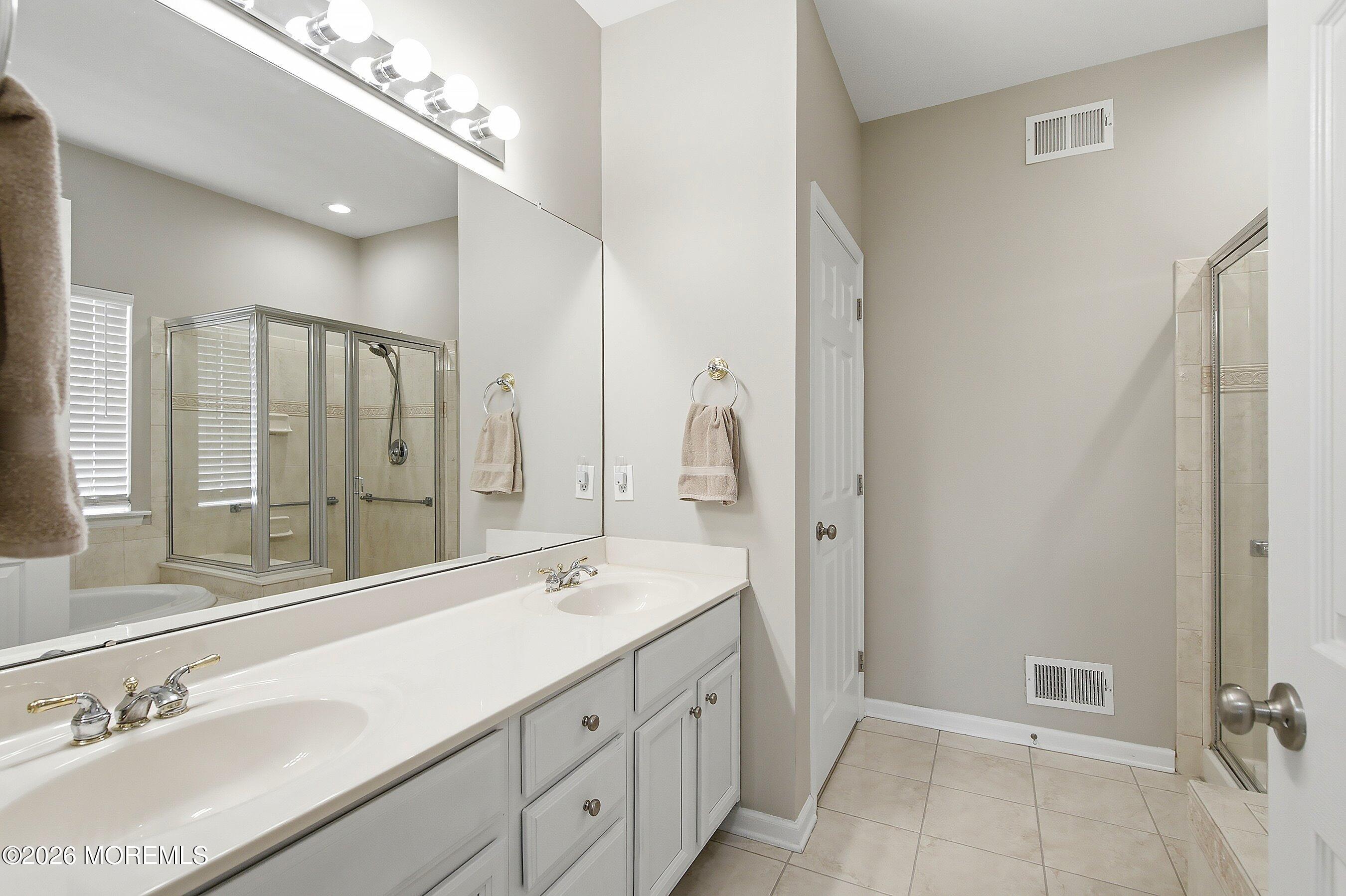 142 Eleanor Road Manchester NJ 08759