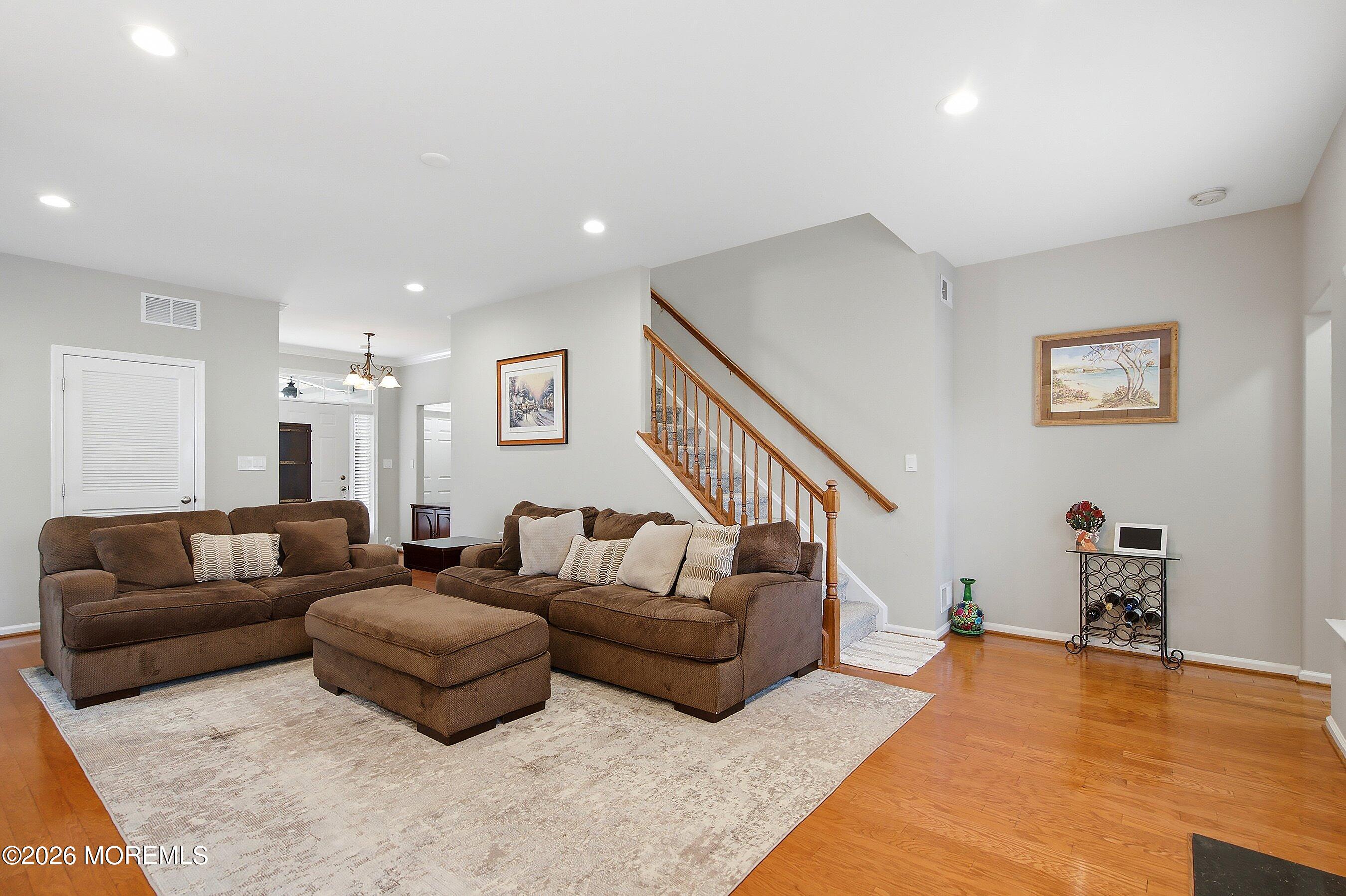 142 Eleanor Road Manchester NJ 08759