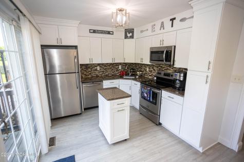 18 Pero Court Sayreville NJ 08872