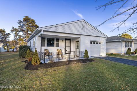 86 San Carlos Street Toms River NJ 08757