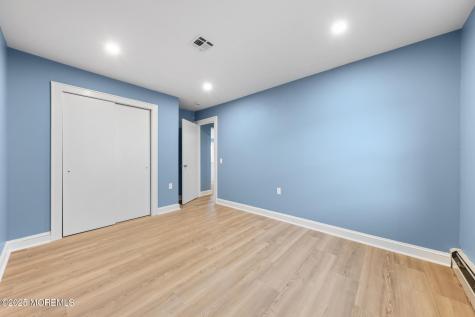 86 San Carlos Street Toms River NJ 08757