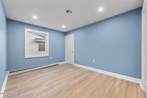 86 San Carlos Street Toms River NJ 08757