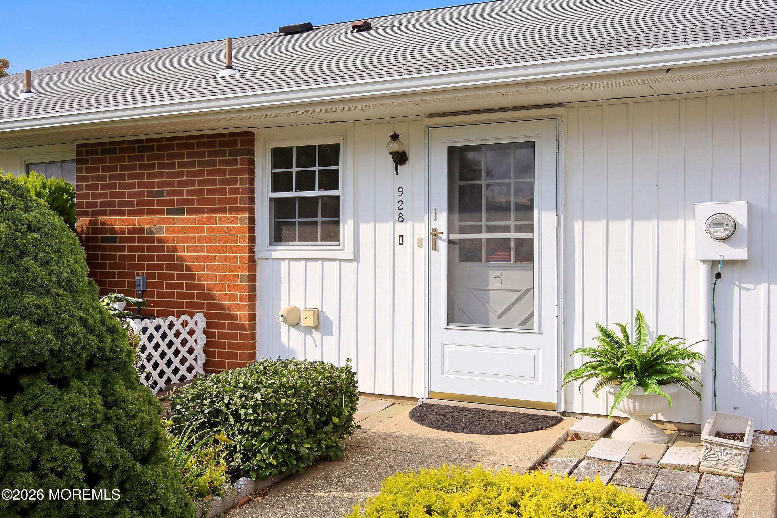 928D Thornhill Court Lakewood NJ 08701