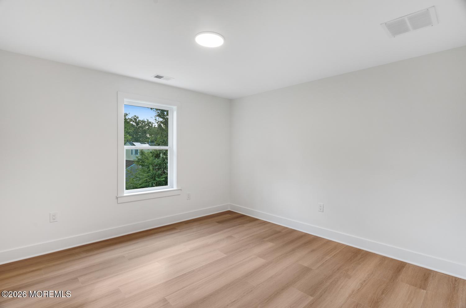327 Arlington Avenue N Bayville NJ 08721