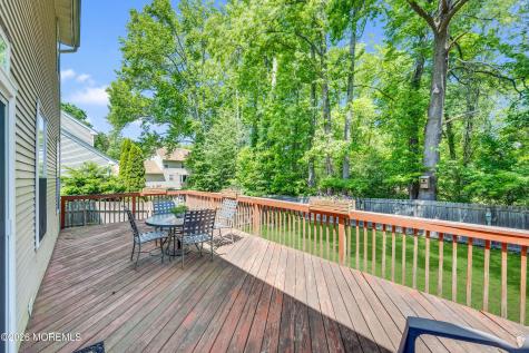 61 Danella Way Howell NJ 07731