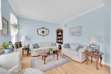 61 Danella Way Howell NJ 07731