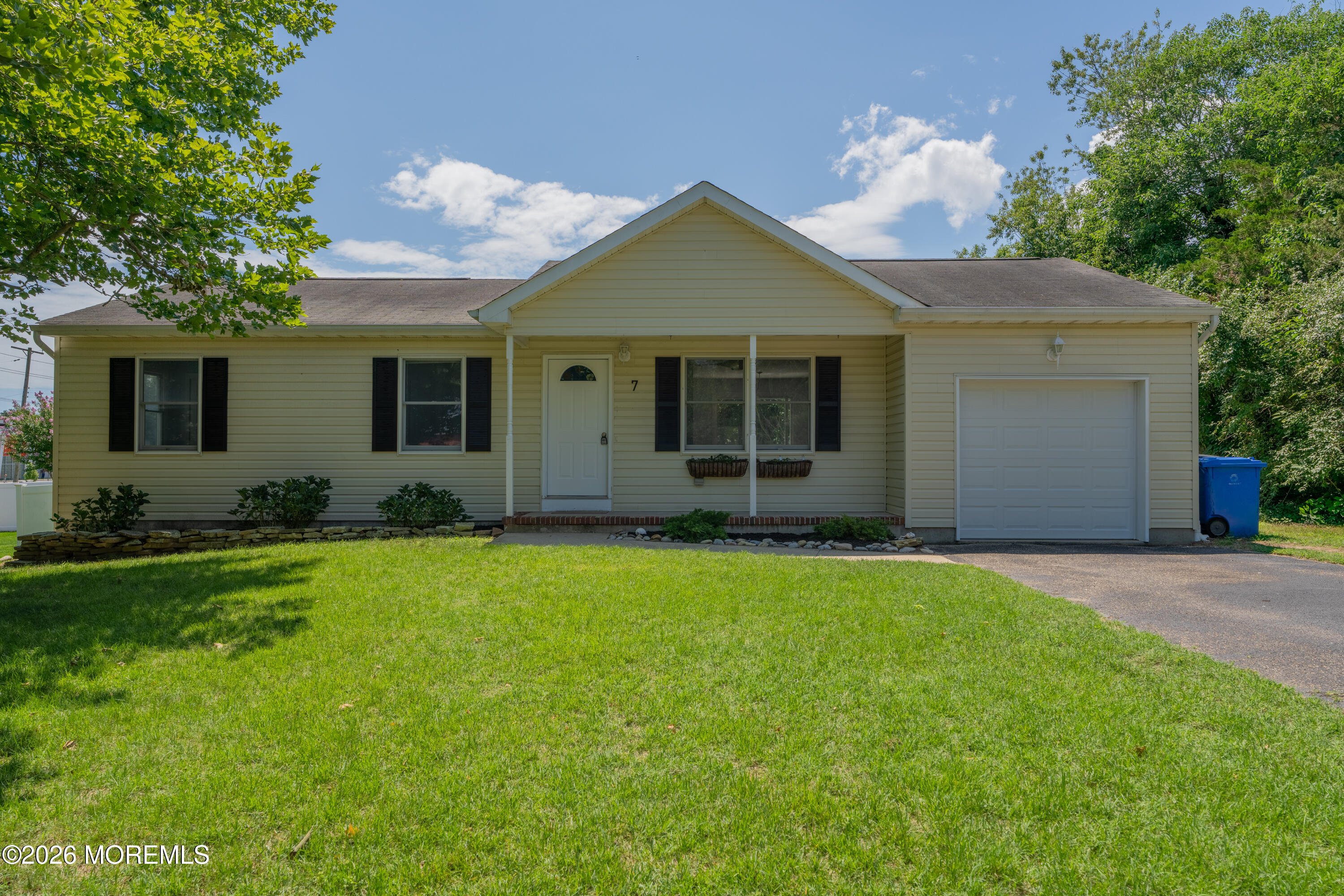 7 Cedar Hill Drive West Creek NJ 08092