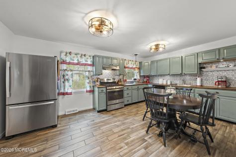 50 Lighthouse Drive Waretown NJ 08758