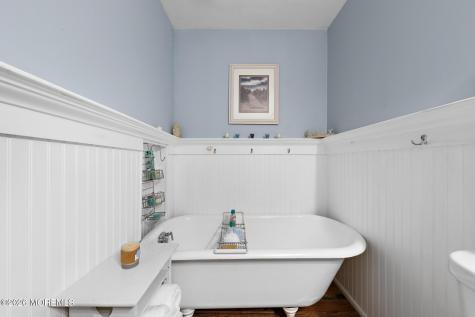 50 Lighthouse Drive Waretown NJ 08758