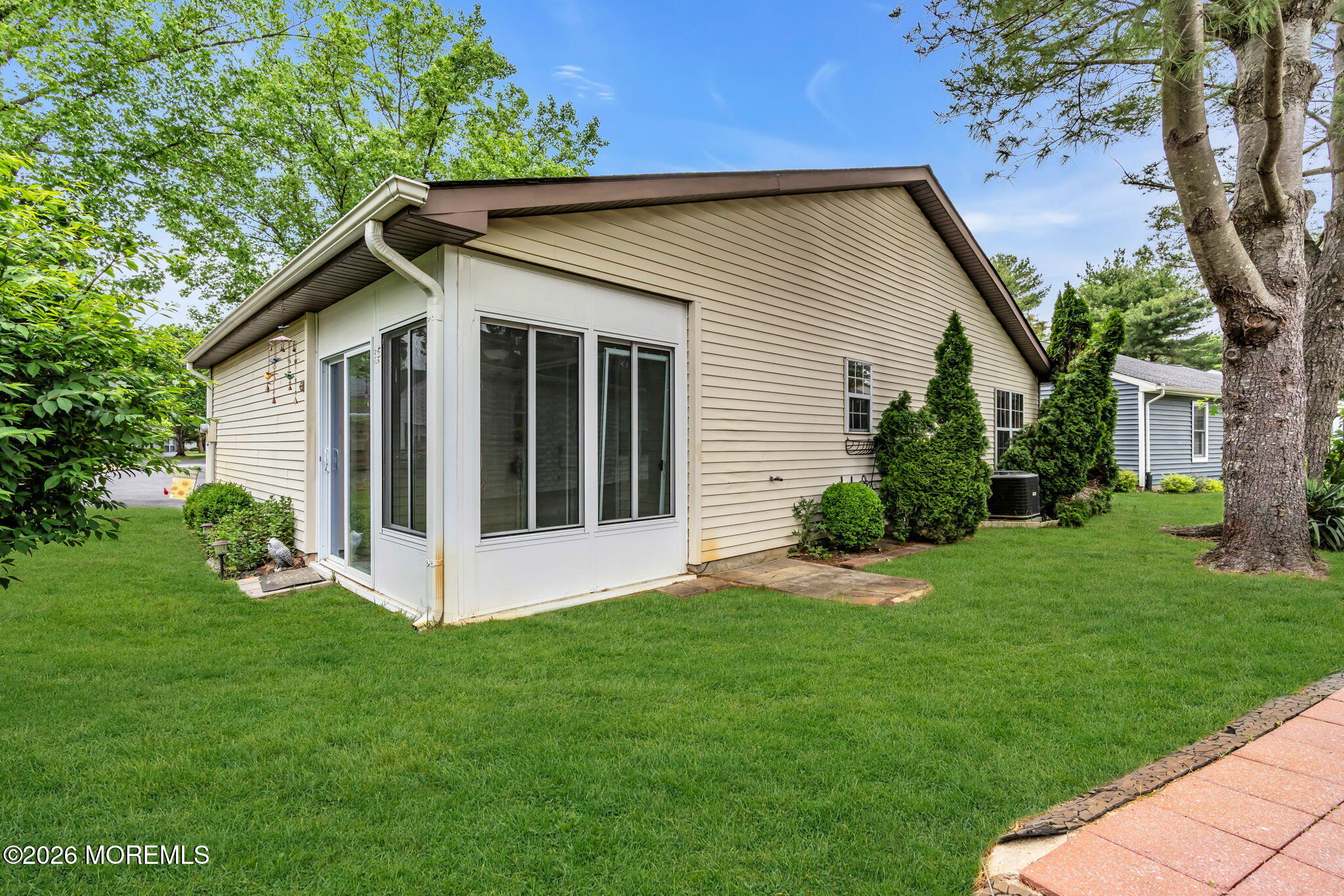 51 Linton Freehold NJ 07728