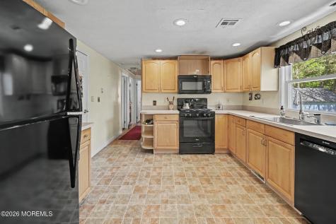 135 John Street Brick NJ 08724