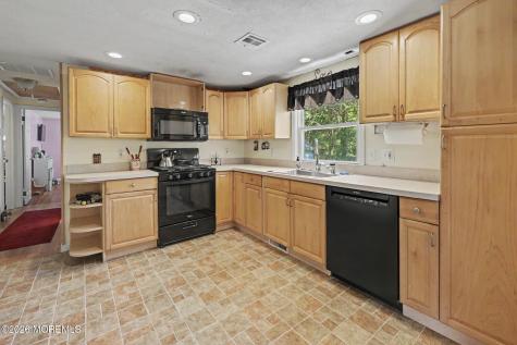 135 John Street Brick NJ 08724