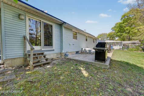 135 John Street Brick NJ 08724