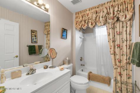 46 Windward Way Red Bank NJ 07701
