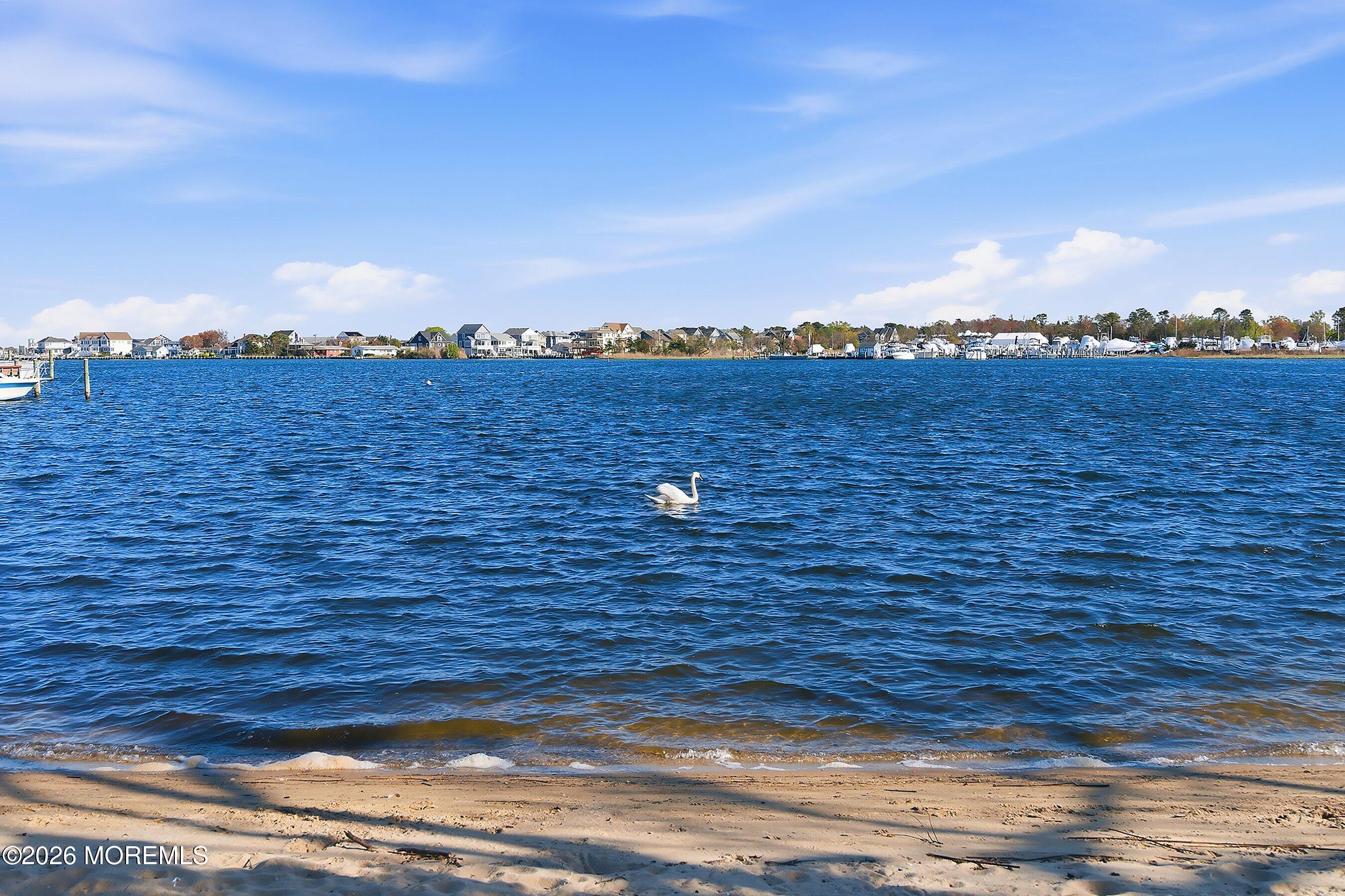 159 Harbor Inn Road Bayville NJ 08721