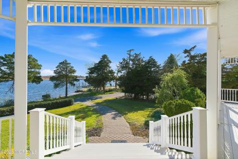 159 Harbor Inn Road Bayville NJ 08721