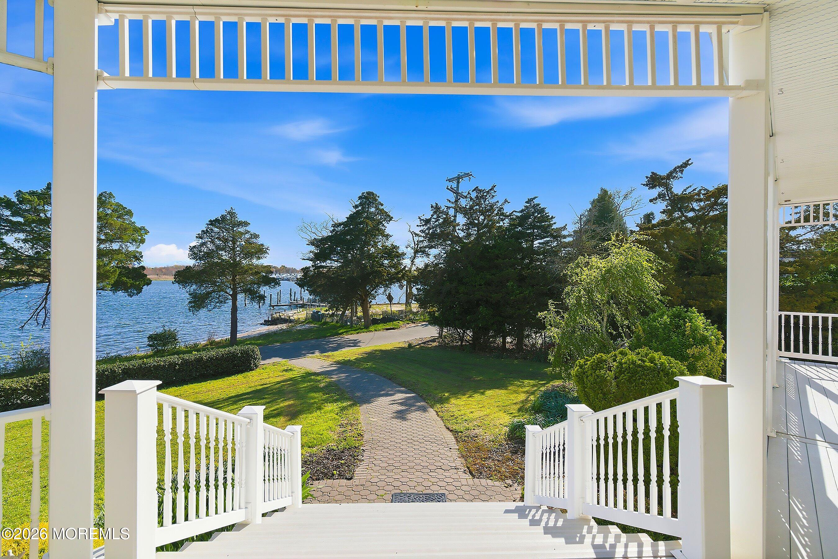 159 Harbor Inn Road Bayville NJ 08721