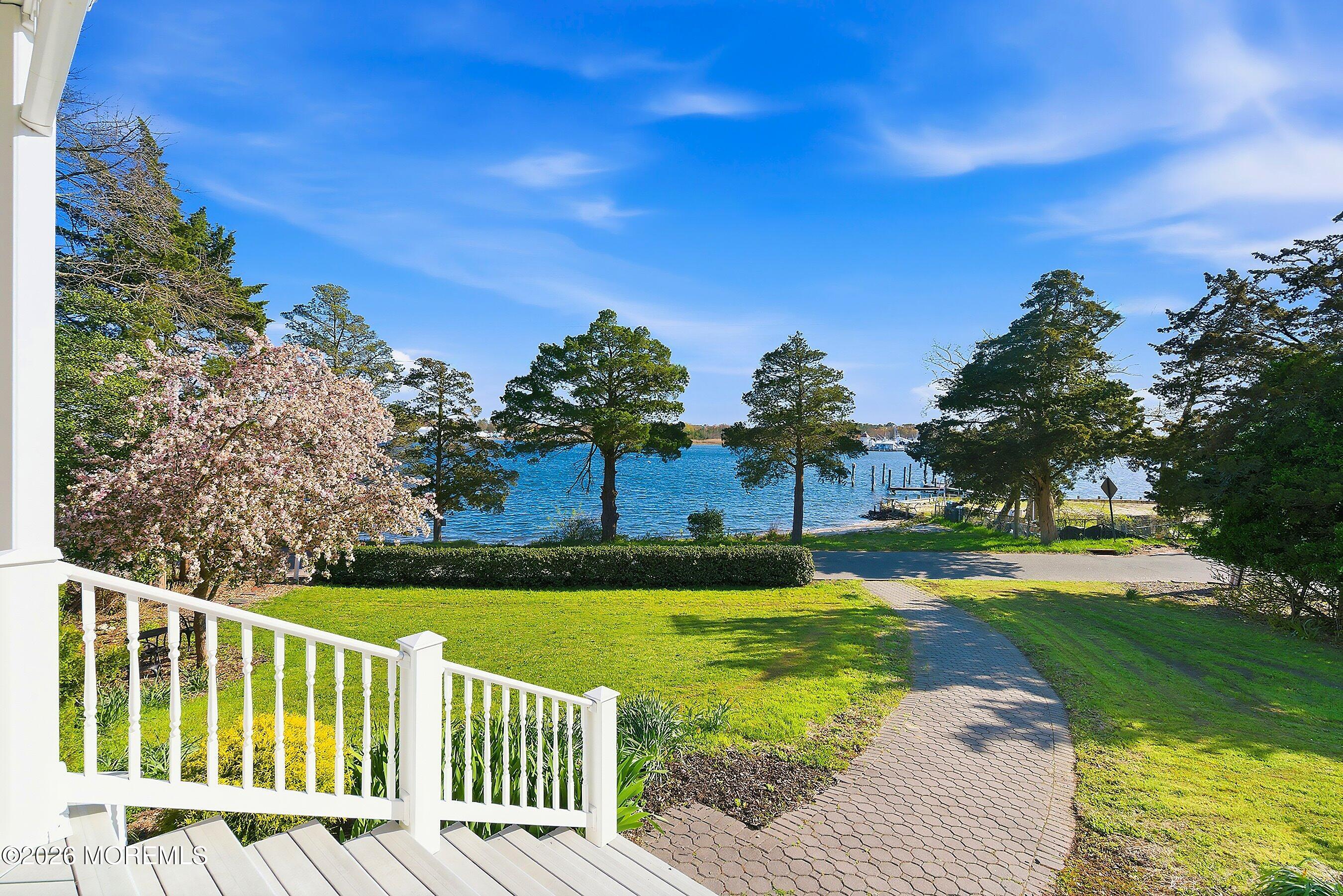 159 Harbor Inn Road Bayville NJ 08721