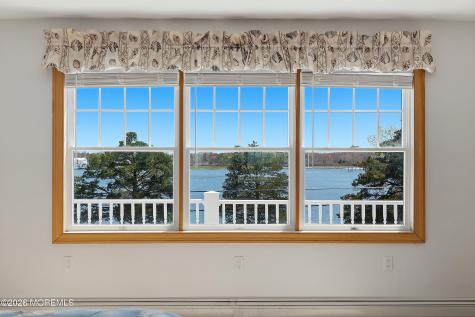 159 Harbor Inn Road Bayville NJ 08721