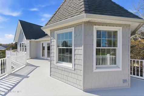 159 Harbor Inn Road Bayville NJ 08721