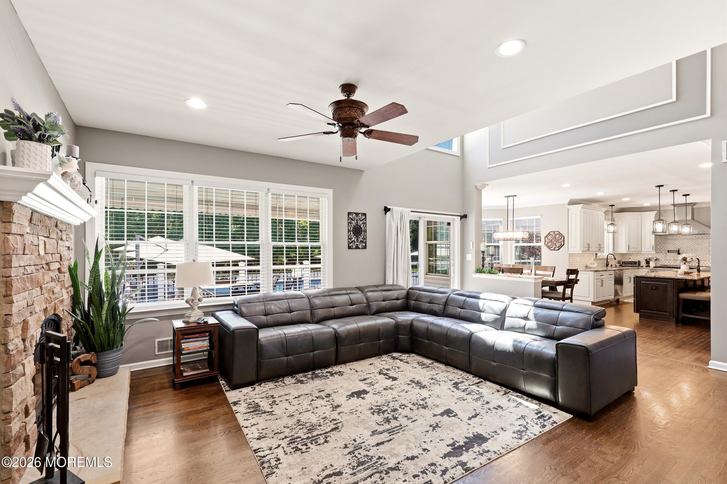 11 Swallow Tail Court Jackson NJ 08527