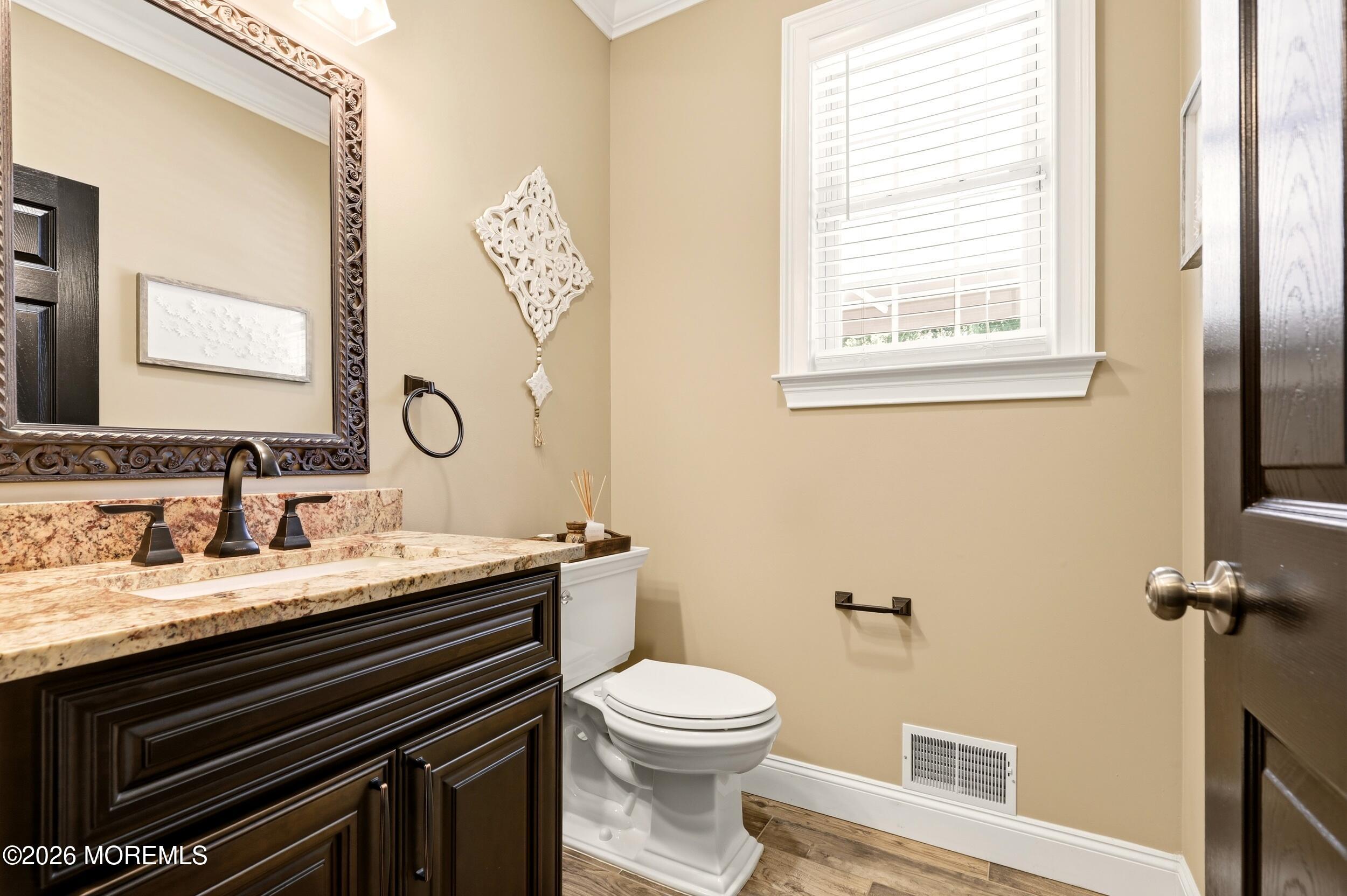 11 Swallow Tail Court Jackson NJ 08527