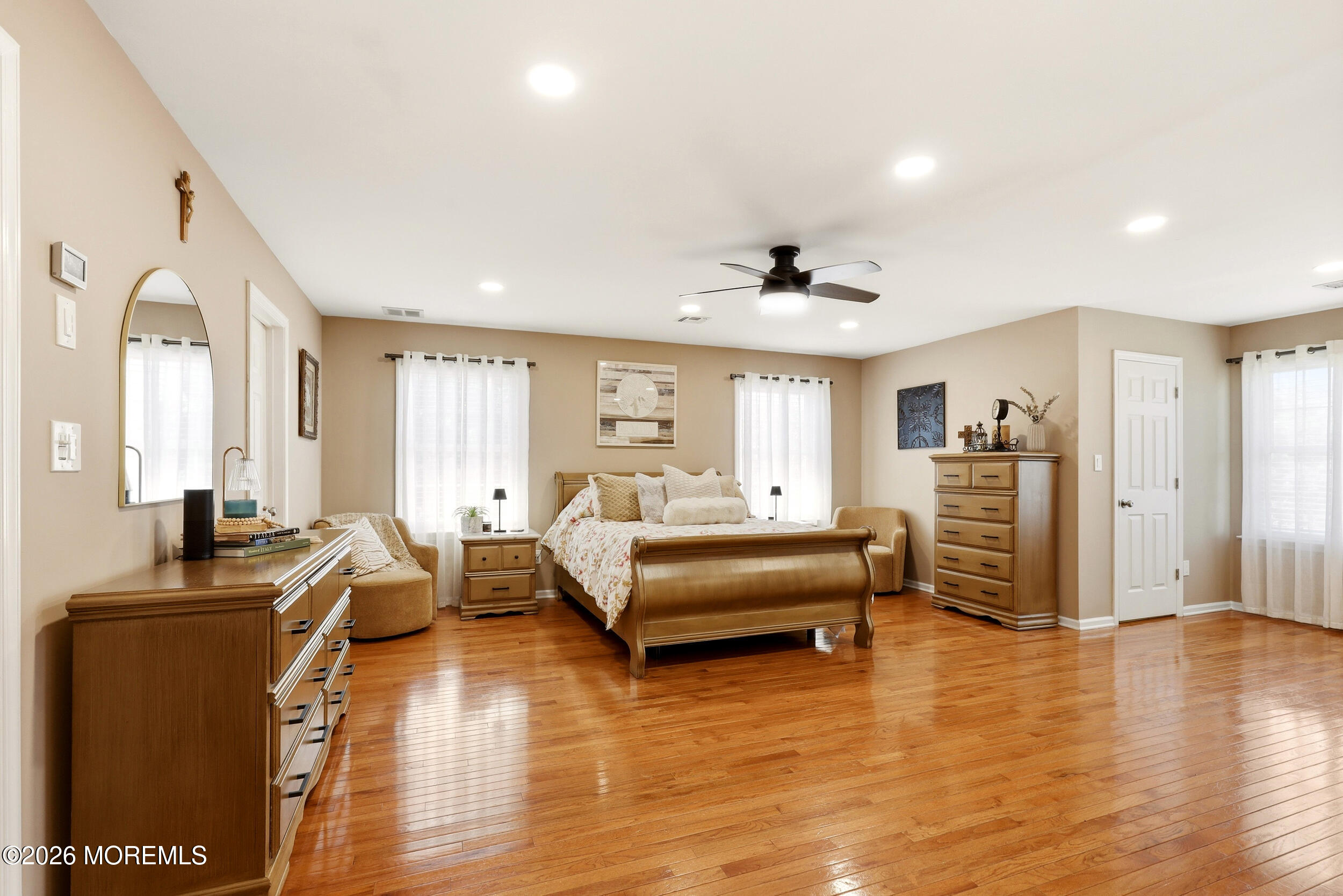 11 Swallow Tail Court Jackson NJ 08527