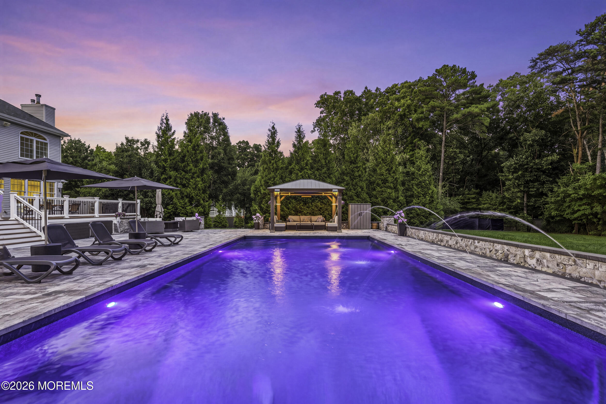 11 Swallow Tail Court Jackson NJ 08527