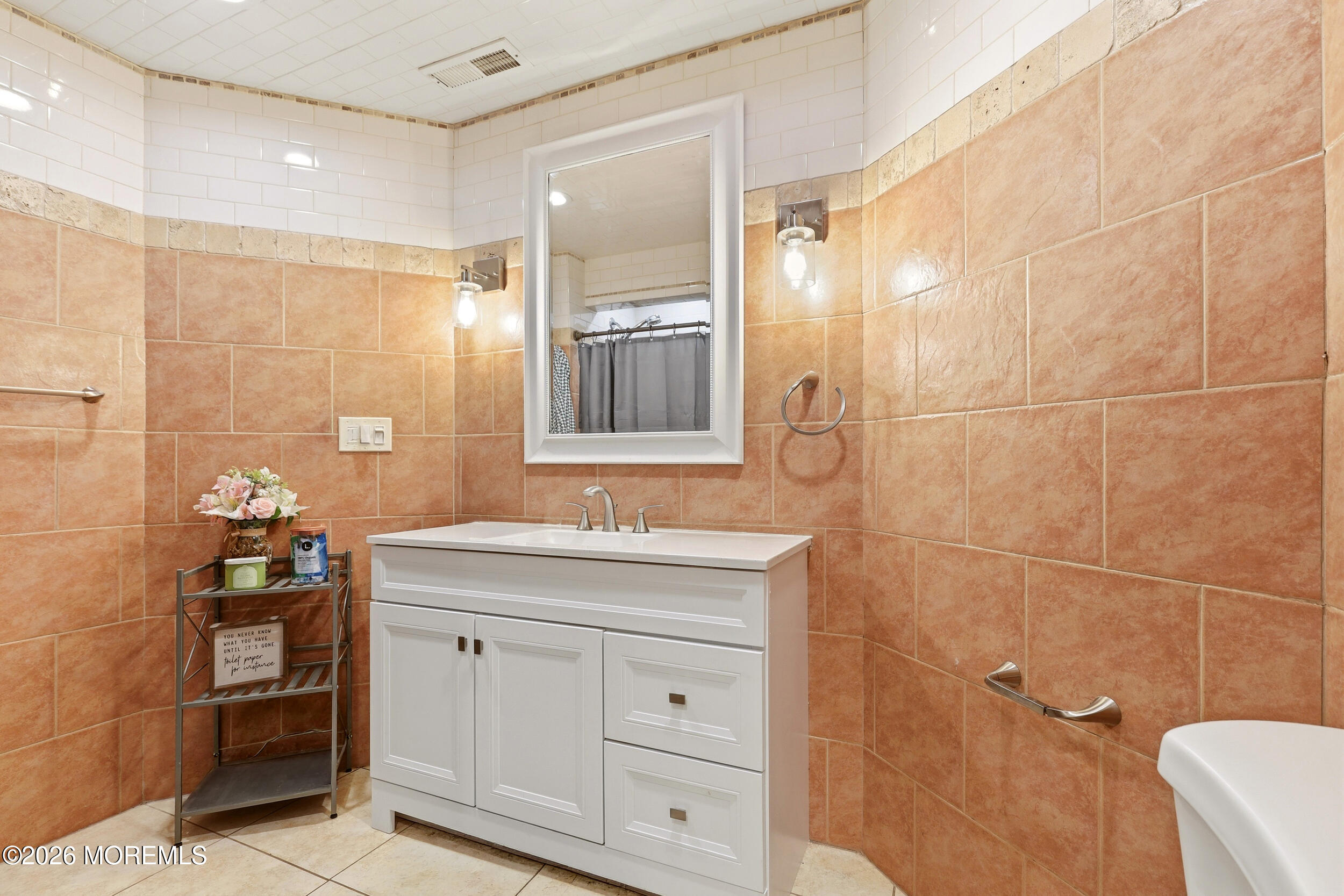 11 Swallow Tail Court Jackson NJ 08527