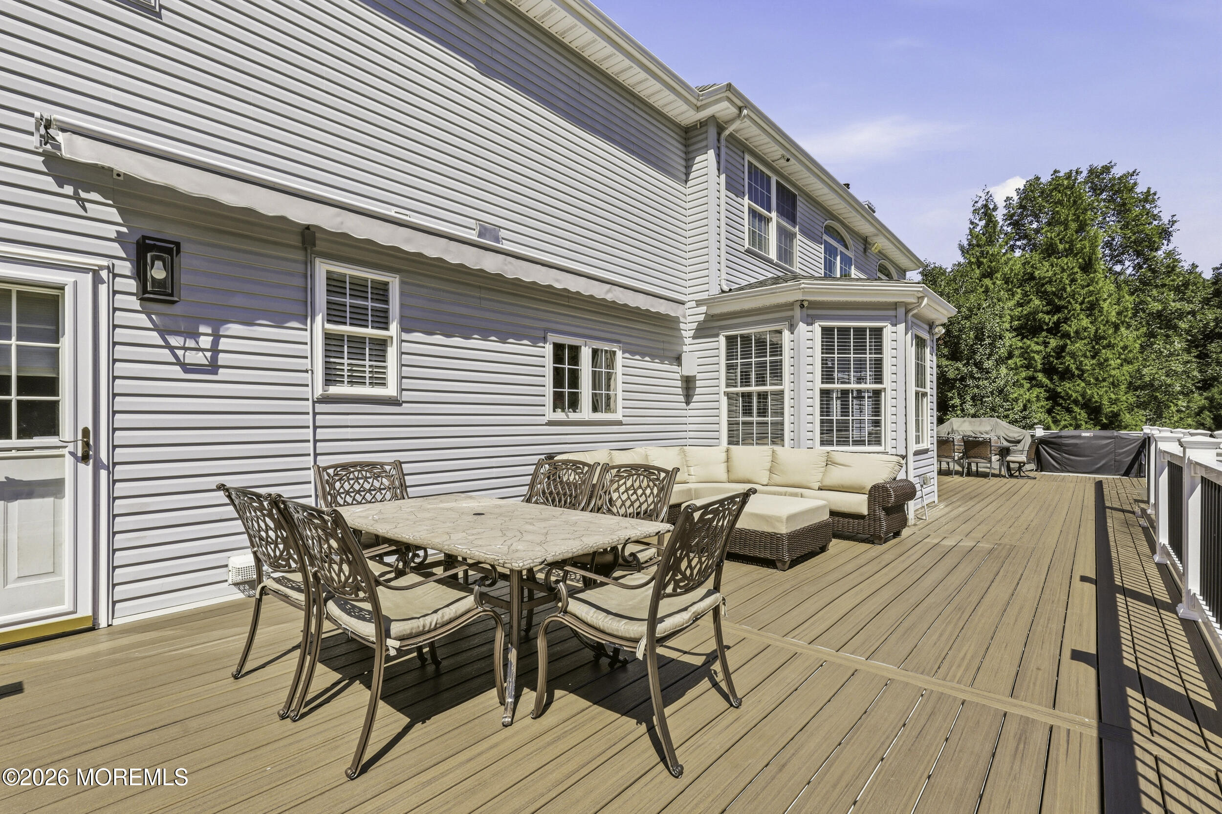 11 Swallow Tail Court Jackson NJ 08527