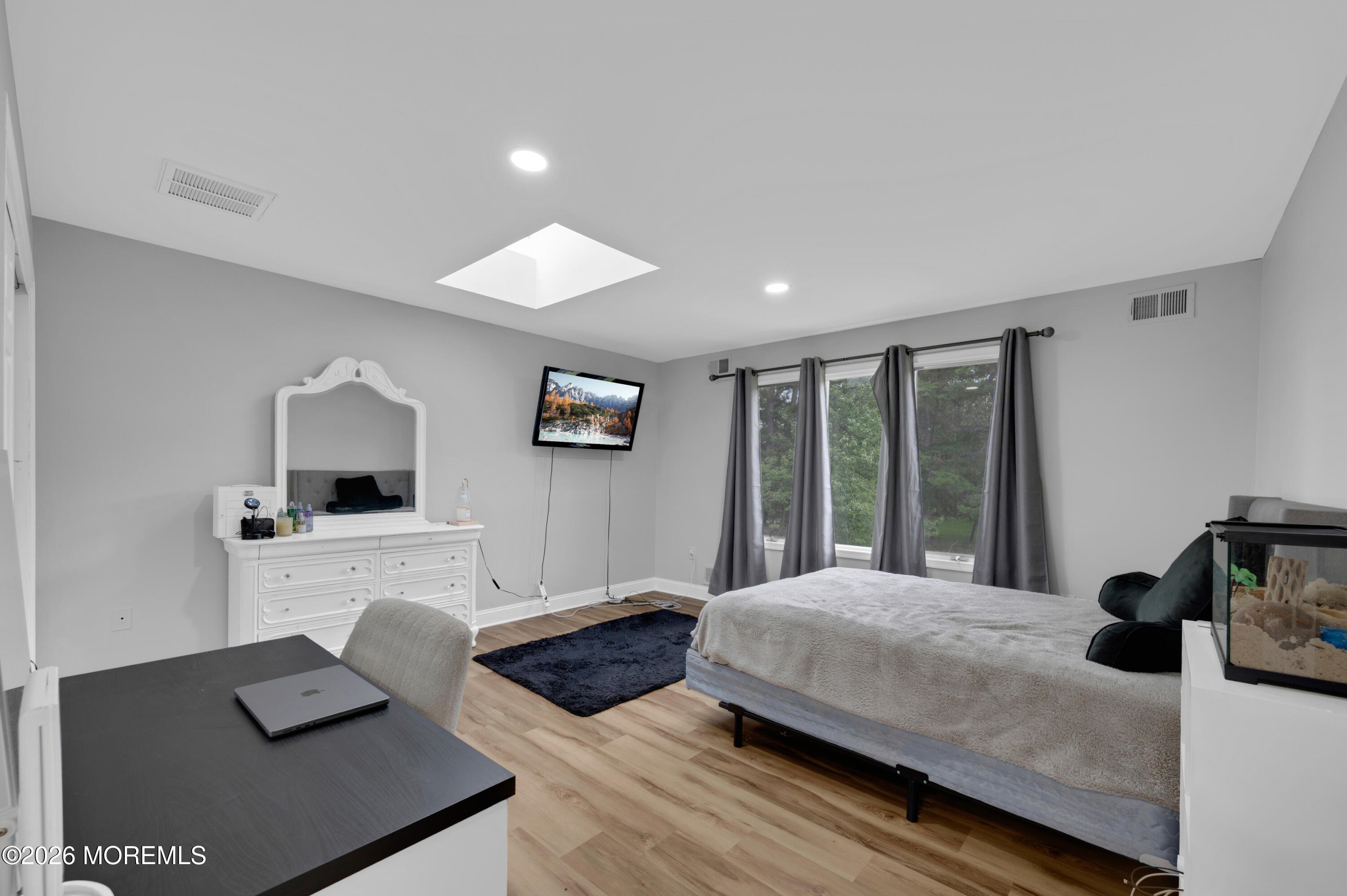 6 Quaker Hill Road Jackson NJ 08527