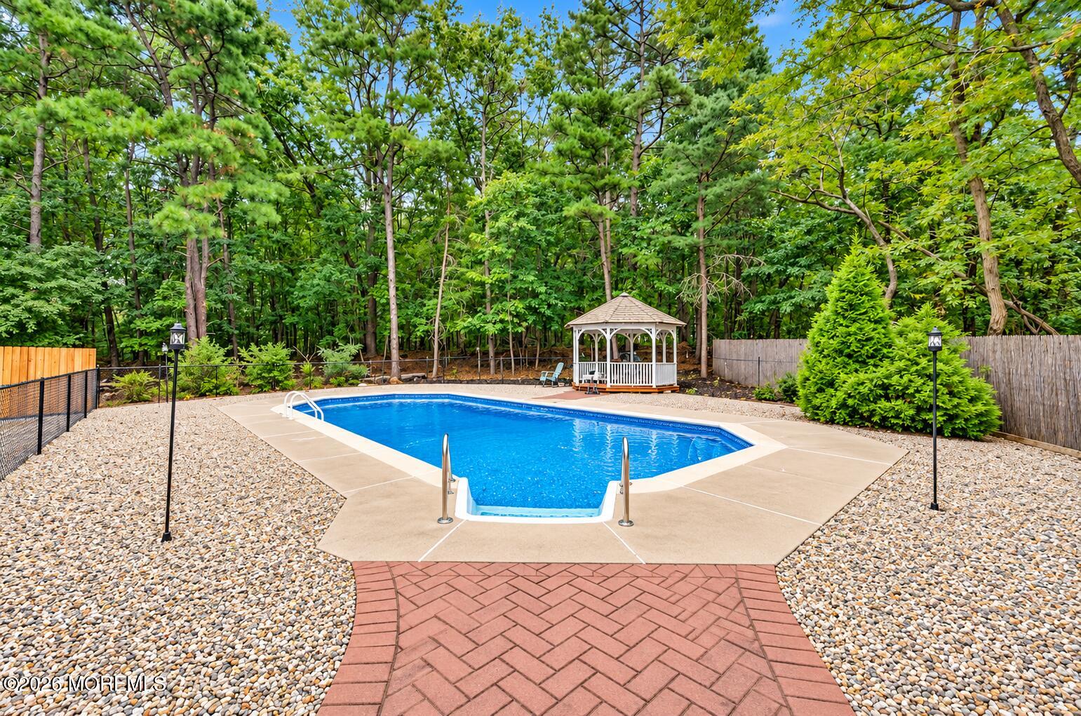 6 Quaker Hill Road Jackson NJ 08527