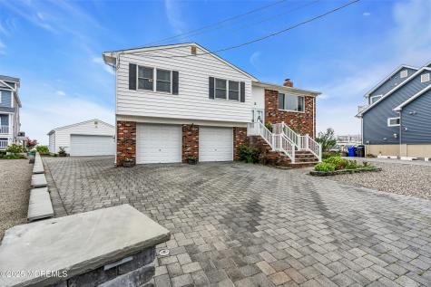 5 Bay Way Brick NJ 08723
