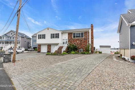 5 Bay Way Brick NJ 08723