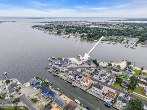 5 Bay Way Brick NJ 08723